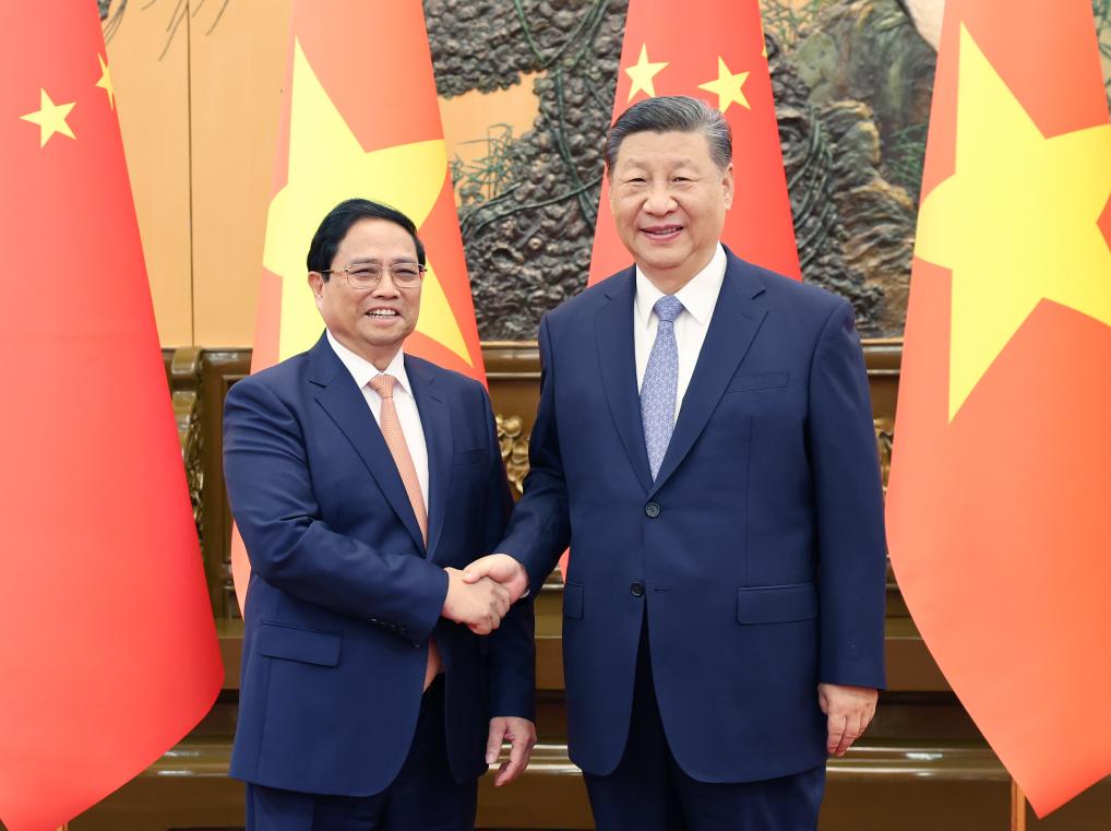 Xi se reúne con primer ministro vietnamita