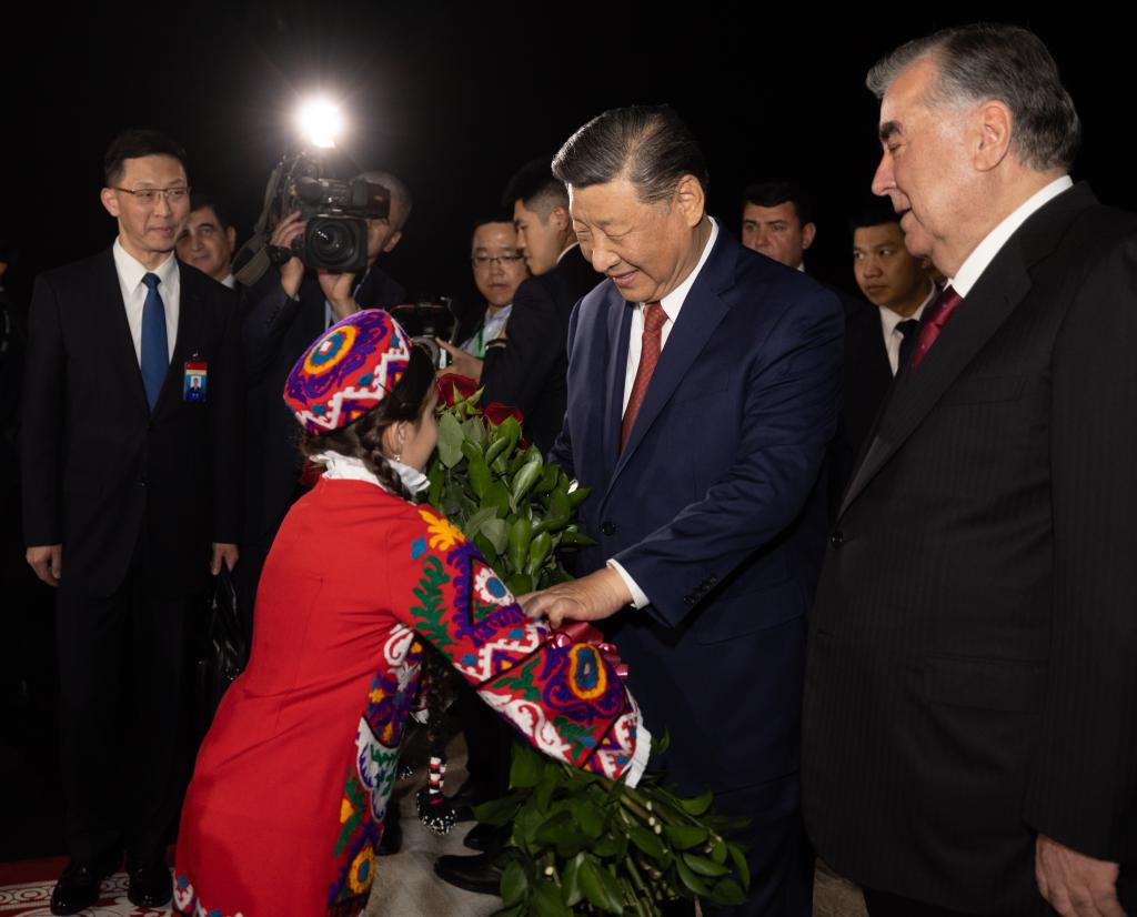 Xi inicia visita de Estado en Tayikistán y espera alcanzar nuevas alturas en cooperación bilateral