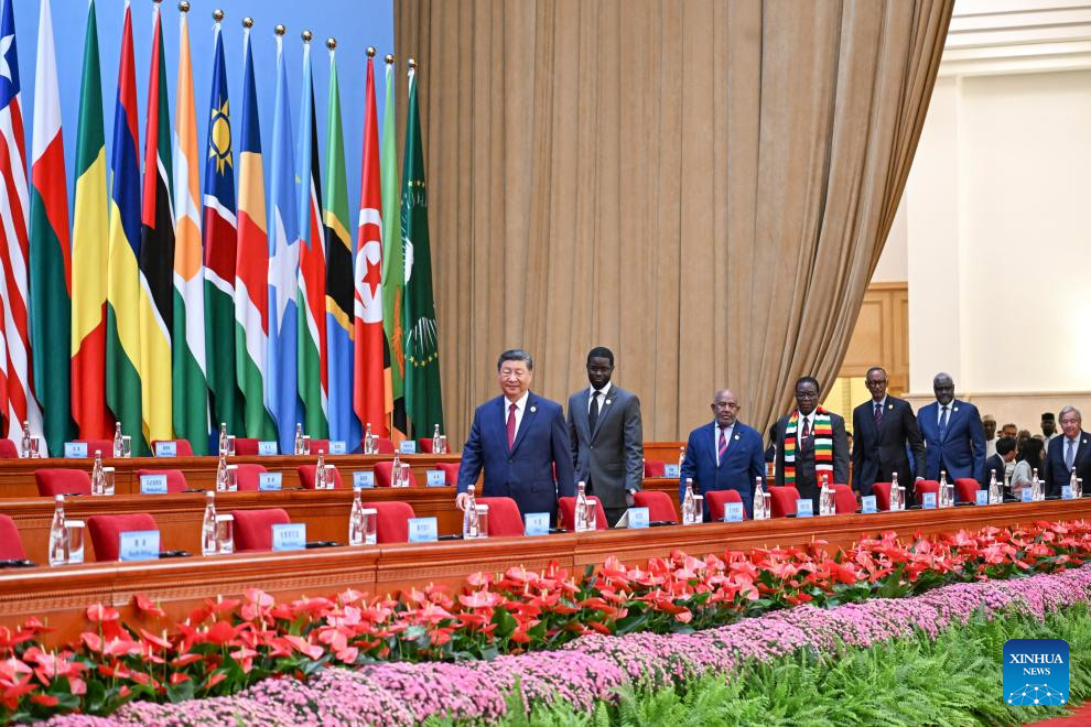 (FOCAC) Xi asiste a ceremonia de apertura de cumbre de FOCAC