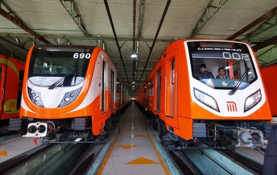 Los nuevos trenes de la Línea 1 del Metro de Ciudad de México, renovados por una empresa china, se ponen en servicio el 22 de marzo. (Foto de la cuenta oficial de CRRC Zhuzhou Locomotive Co., Ltd. en WeChat)