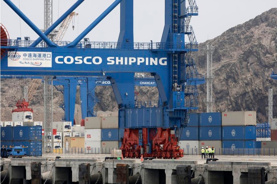 Imagen del 29 de octubre de 2024 de una vista de la construcción del megapuerto de Chancay, construido por la empresa china Cosco Shipping Ports Limited, en Chancay, Perú. (Xinhua/Mariana Bazo)