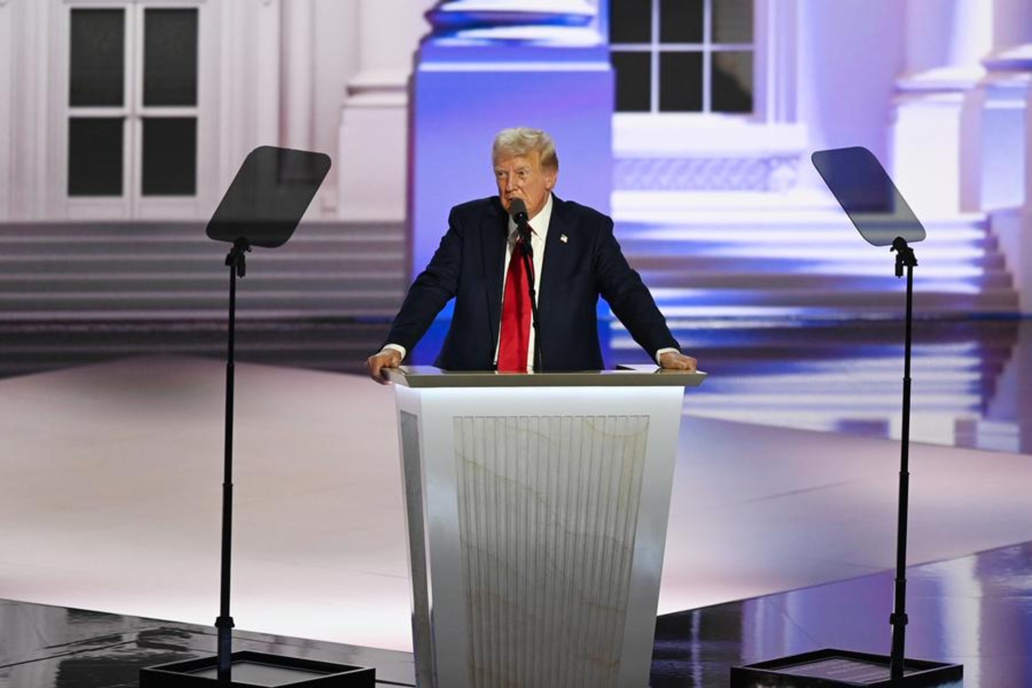 Imagen del 18 de julio de 2024 de Donald Trump, hablando durante la Convención Nacional Republicana en Milwaukee, Wisconsin, Estados Unidos. (Xinhua/Li Rui)