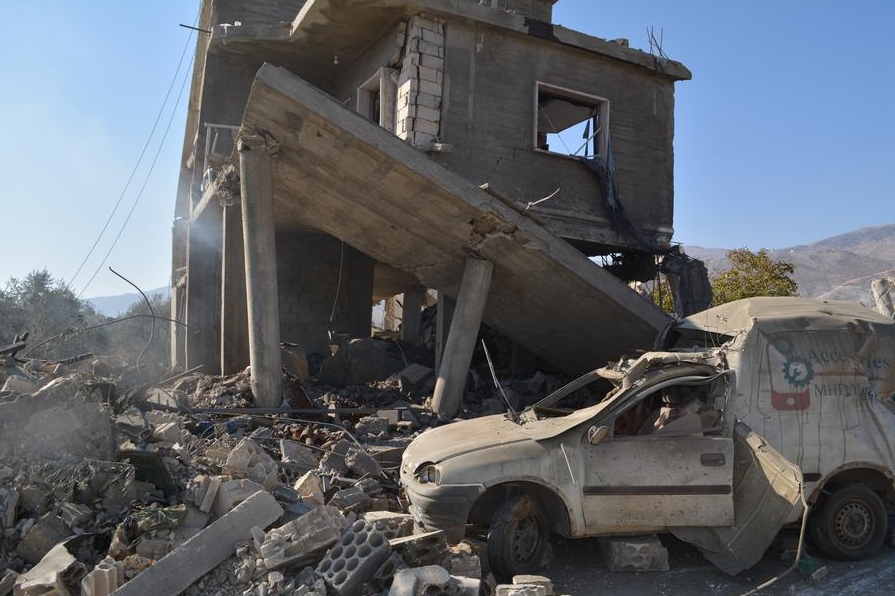 Imagen del 23 de noviembre de 2024 de los daños causados por ataques aéreos israelíes, en Brital, en la Gobernación de Baalbek-Hermel, en el este de Líbano. (Xinhua/Taher Abu Hamdan)