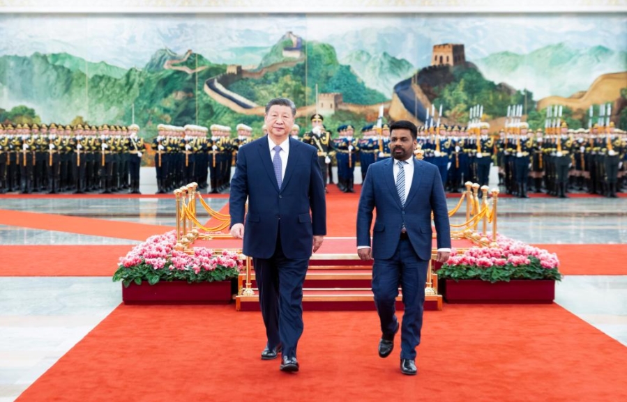 El presidente chino, Xi Jinping, sostiene una ceremonia de bienvenida para el presidente de Sri Lanka, Anura Kumara Dissanayake, en el Salón Norte del Gran Palacio del Pueblo previo a sus conversaciones, en Beijing, capital de China, el 15 de enero de 2025. Xi sostuvo conversaciones con Dissanayake, quien se encuentra en China para una visita de Estado, el miércoles en Beijing. (Xinhua/Huang Jingwen)