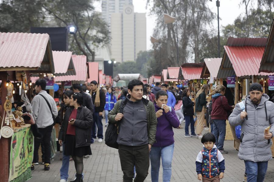 Economía peruana crece 3,3% durante 2024