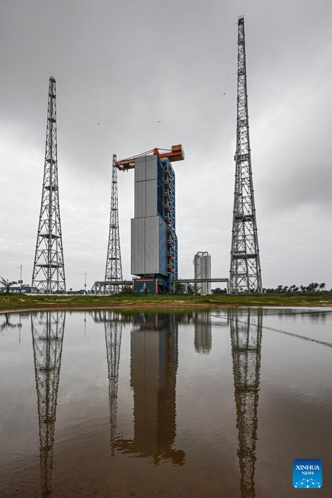 China lanza 18 satélites desde sitio de lanzamiento de naves espaciales comerciales de Hainan