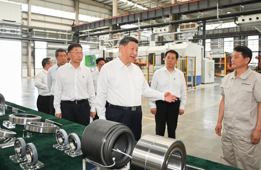 Xi subraya necesidad de tener firme confianza en desarrollo de alta calidad durante gira de inspección en provincia de Henan