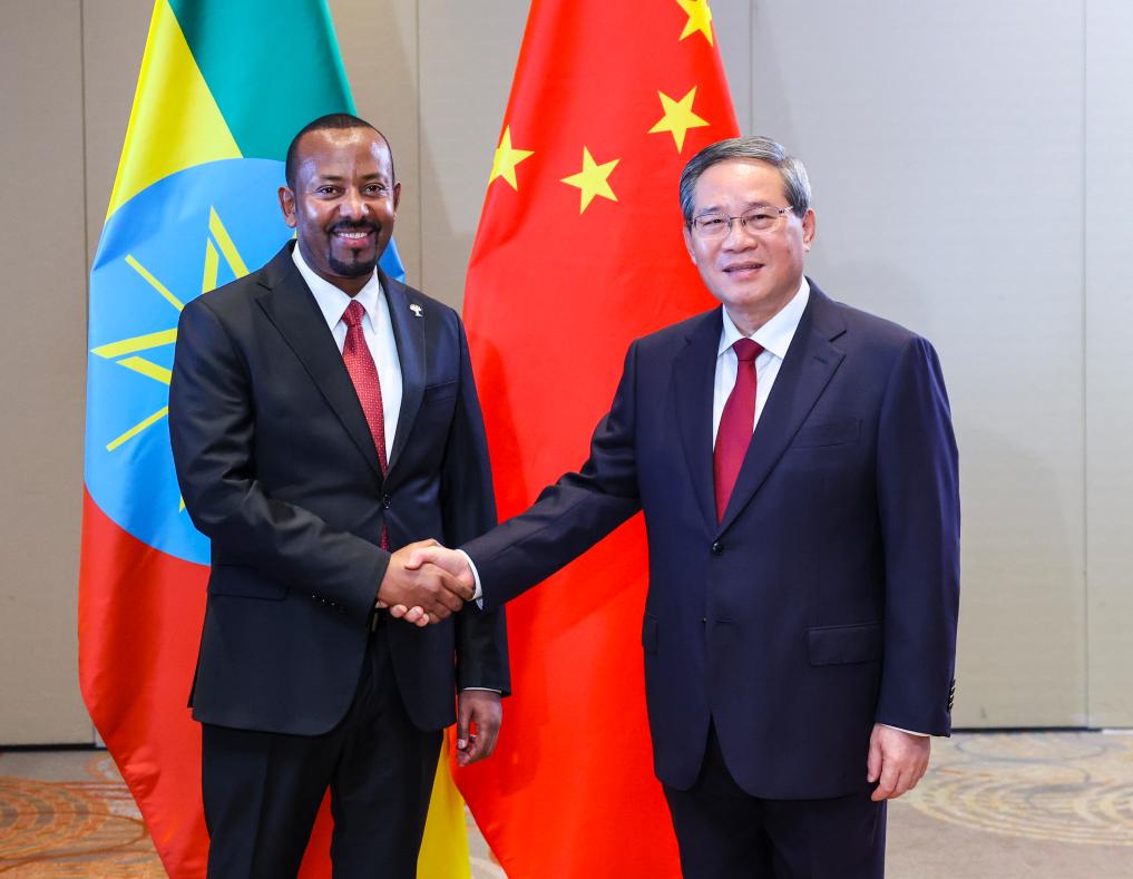 China está dispuesta a promover proyecto emblemático de Franja y Ruta e impulsar el comercio e inversión con Etiopía, dice premier