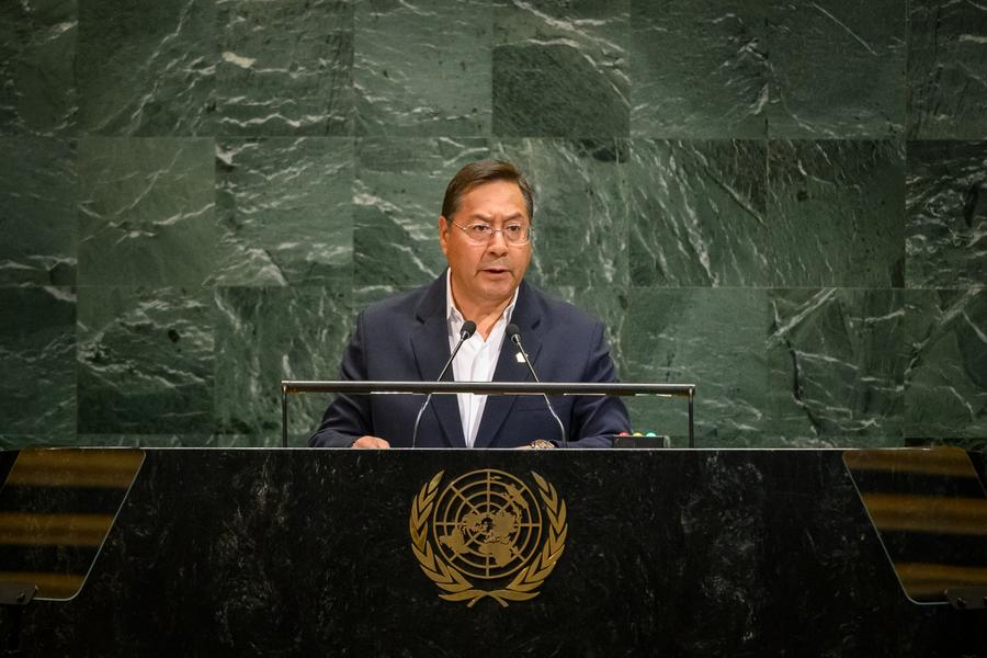 El presidente boliviano, Luis Arce, pronuncia un discurso durante el debate general del 80º periodo de sesiones de la Asamblea General de las Naciones Unidas, en la sede de la Organización de las Naciones Unidas, en Nueva York, el 25 de septiembre de 2025. (Xinhua/Loey Felipe/ONU)