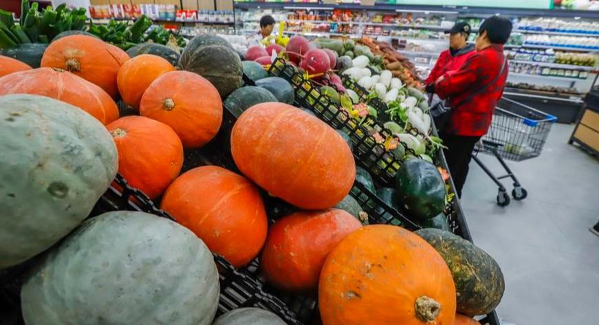 Ventas minoristas en China aumentan 3,7% en 2025