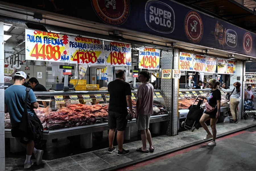 Mercado chileno prevé crecimiento de 2,5% del PIB para 2026