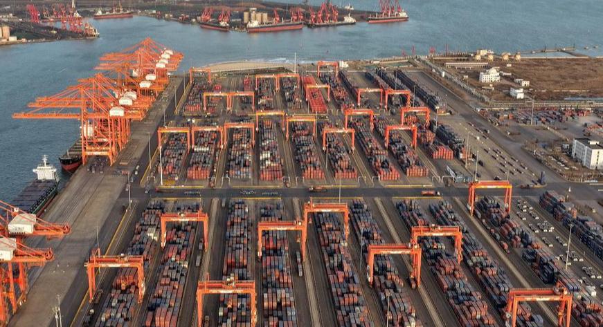 Comercio exterior de China sube 18,3% entre enero y febrero de 2026