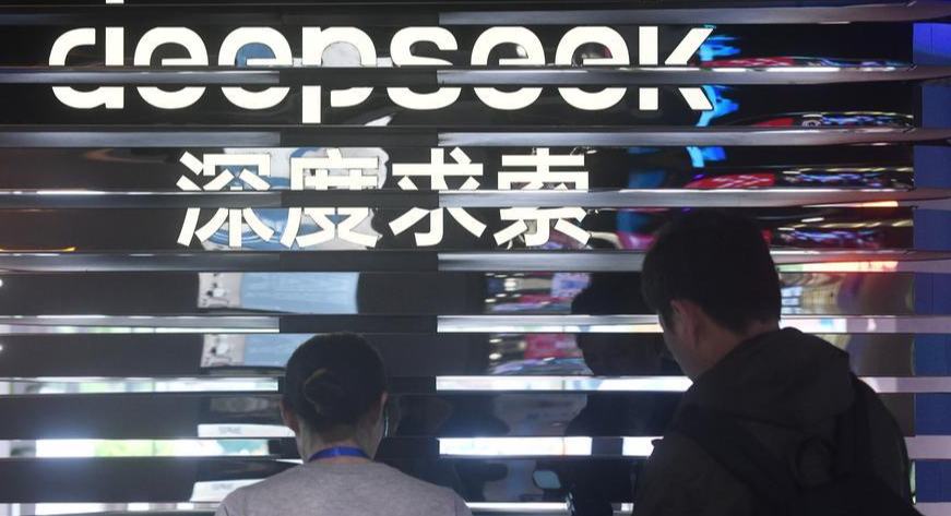 Epicentro global de desarrollo de IA se desplaza progresivamente hacia Asia, según informe