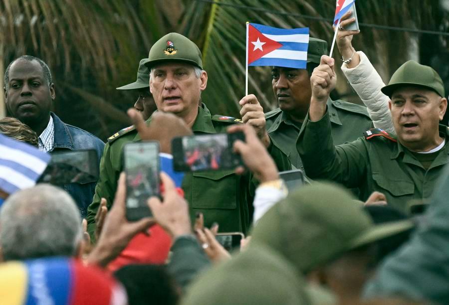 Presidente cubano afirma que diálogo y acuerdos con EEUU son posibles pero difíciles