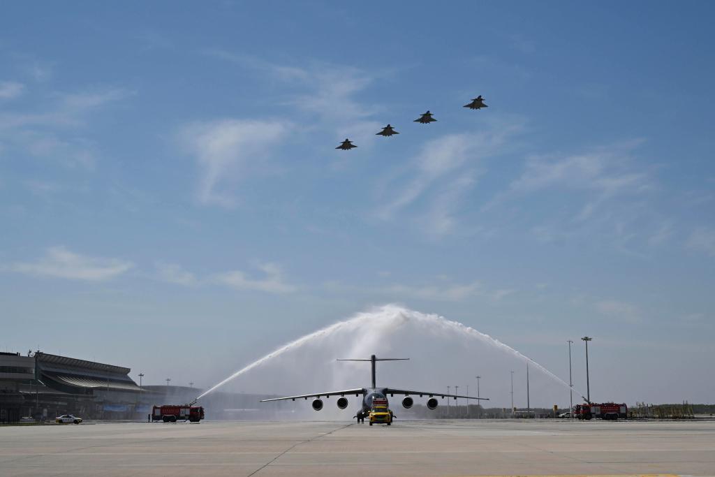Restos de 12 mártires chinos de Guerra de Corea repatriados desde República de Corea