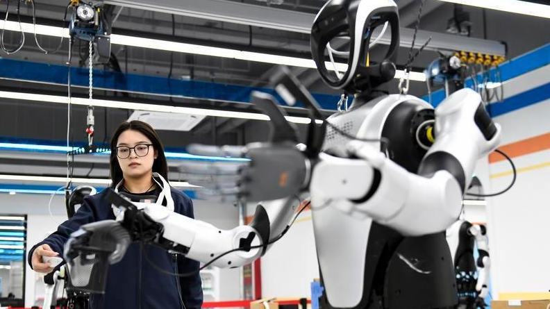 Nuevas profesiones abren más oportunidades en mercado laboral chino