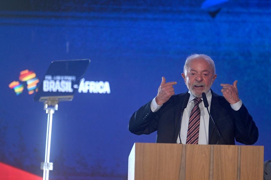 El presidente brasileño, Luiz Inácio Lula da Silva, habla durante el Primer Foro de Rectores Brasil-Africa, en Brasilia, Brasil, el 25 de mayo de 2026. (Xinhua/Lucio Tavora)