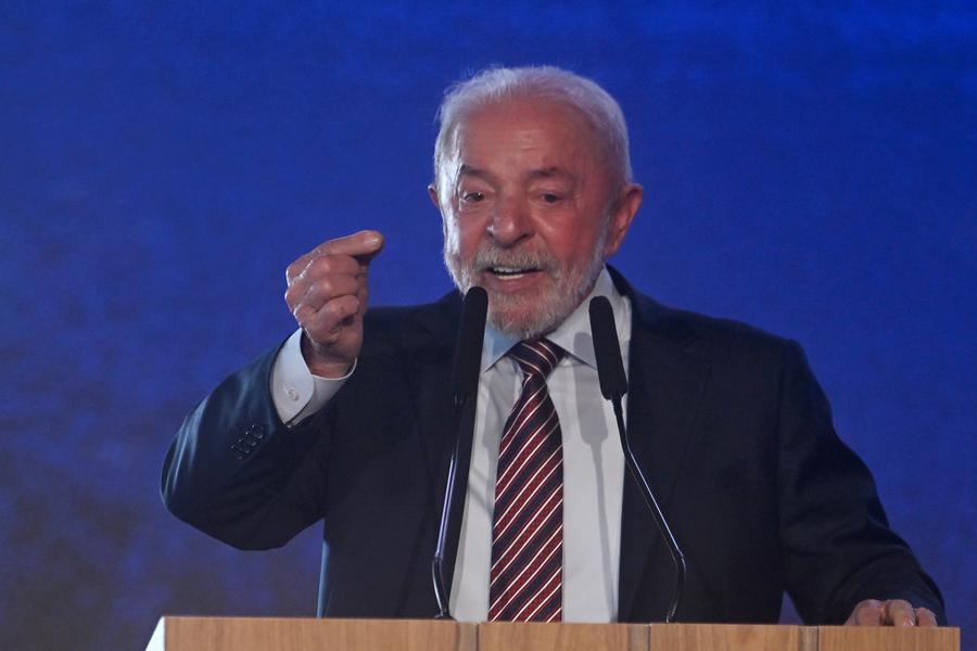 Lula alerta sobre uso de inteligencia artificial para difundir mentiras en elecciones brasileñas
