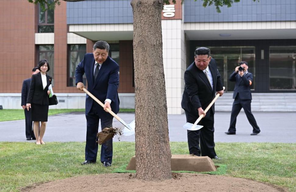 Xi y Kim se comprometen a llevar adelante la gran amistad tradicional de generación en generación
