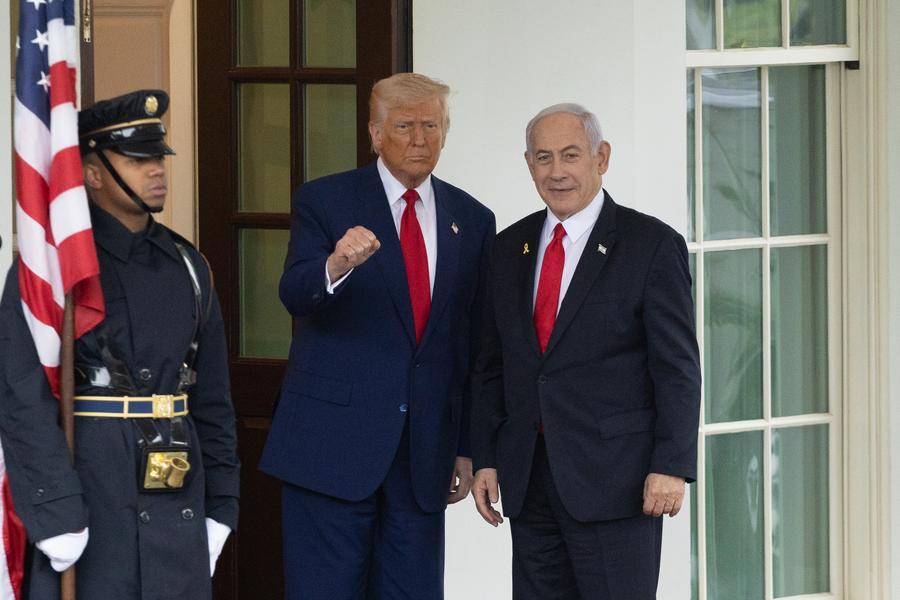 Netanyahu y Trump hablan por teléfono y acuerdan mantener coordinación en 