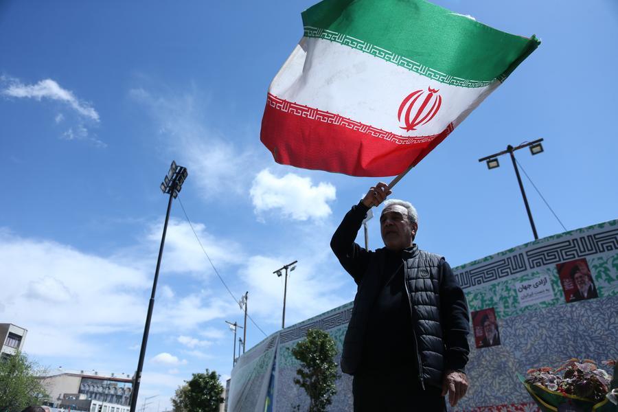 Irán asesta 