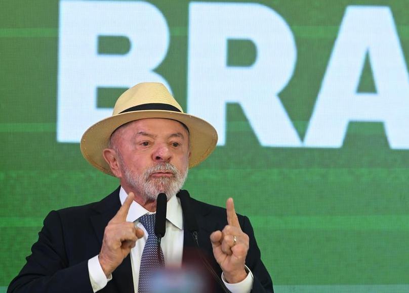 Lula da Silva promulga ley que permite venta de gas pimienta para seguridad personal de mujeres en Brasil