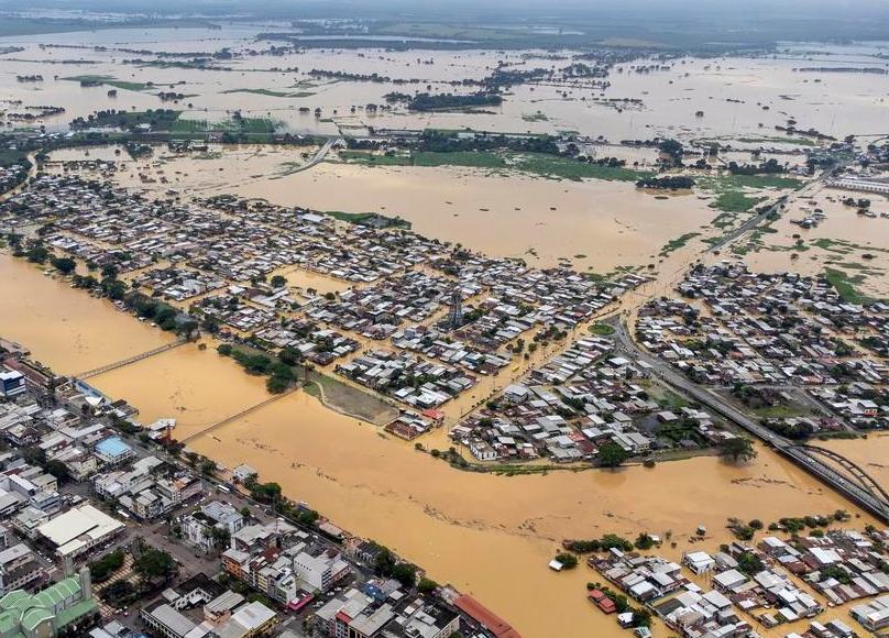 Ecuador gestiona financiamiento internacional para fortalecer respuesta ante fenómeno de El Niño	