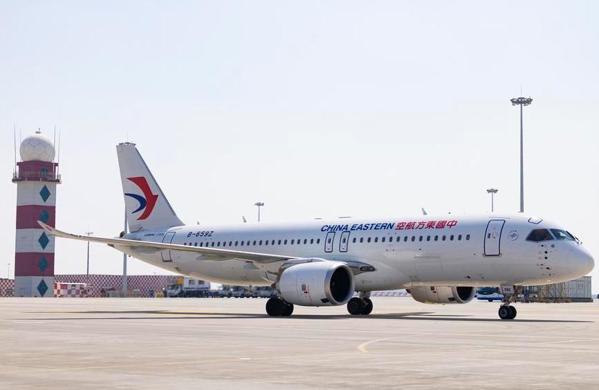 China reducirá más recargos por combustible en vuelos nacionales a partir de 5 de agosto