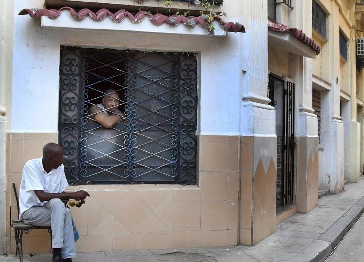Sanciones de EEUU a Cuba buscan afectar economía de la isla, denuncia canciller cubano