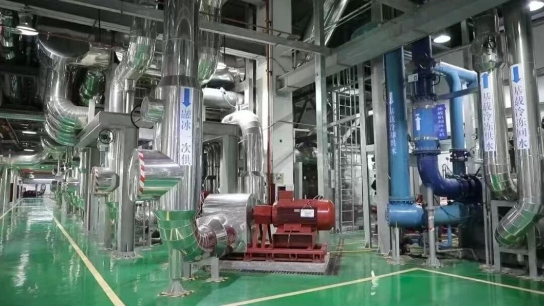 La fotografía muestra el interior de una planta de refrigeración en Qianhai, Shenzhen, en la provincia de Guangdong, al sur de China. (Foto cortesía de las autoridades competentes de Qianhai)