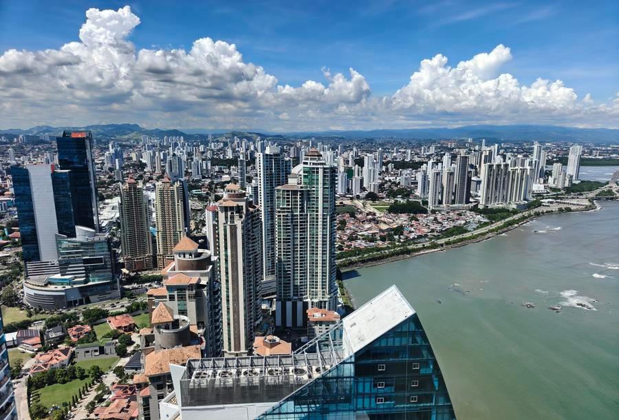 Ocurre fuerte sismo en Panamá y se emiten alertas de tsunami