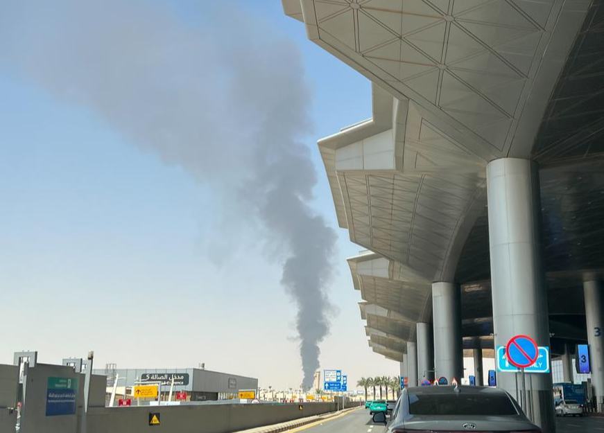 EEUU ordena salida de personal gubernamental no esencial de Arabia Saudí ante intensificación de ataques hutíes