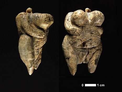 Descúbrese en Alemania figurilla de marfil en forma de mujer desnuda de hace más de 35.000 años