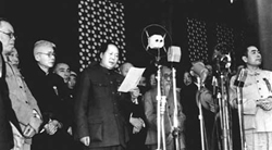 Recuerdo de la magna ceremonia realizada hace 60 años para festejar la fundación de la República Popular China