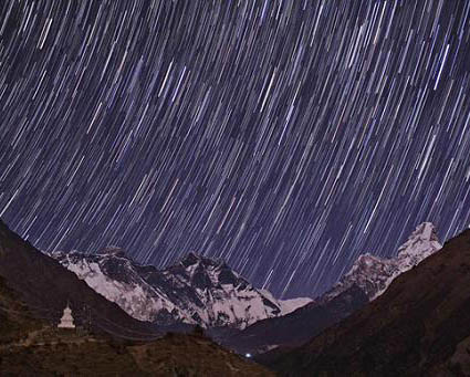 Fotógrafo toma en 16 años magníficas fotos sobre cielo sembrado de estrellas