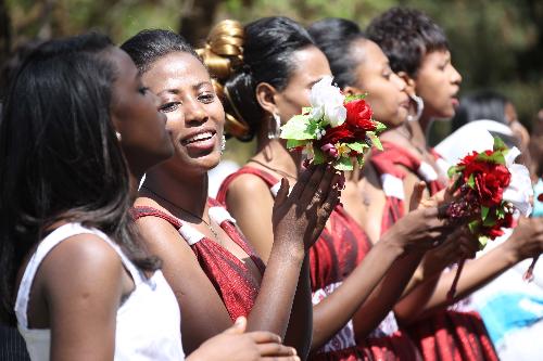 Un clima agradable trae a Etiopía la temporada de bodas