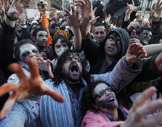 “Pasean cadáveres” por las calles de Madrid, en España