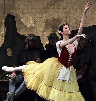 Ballet Nacional de Cuba celebra aniversario de Giselle