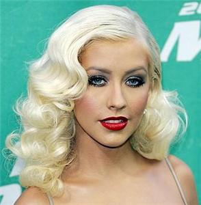 Christina Aguilera ha sido arrestada por intoxicación de drogas