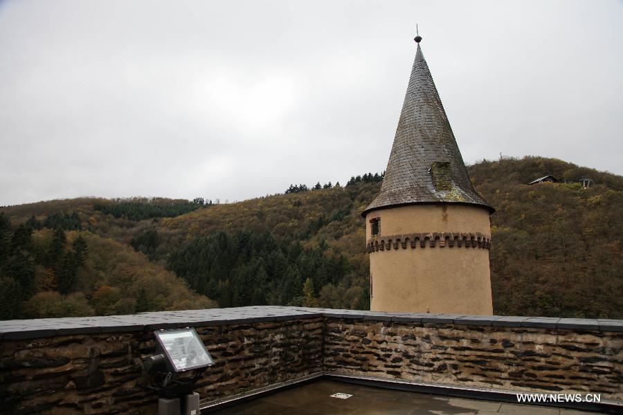 Castillo de Vianden en Luxemburgo 4