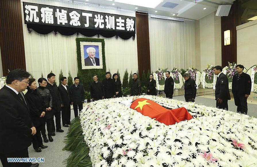 Creman cuerpo de líder cristiano chino