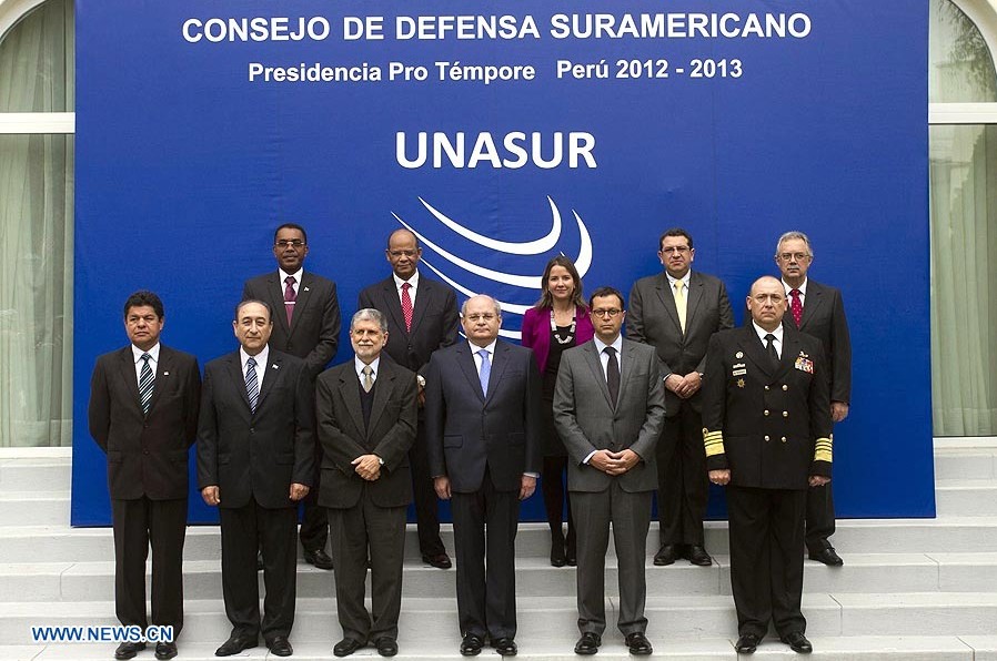 Ministro de Defensa de Perú proyecta a Sudamérica como "zona de paz"