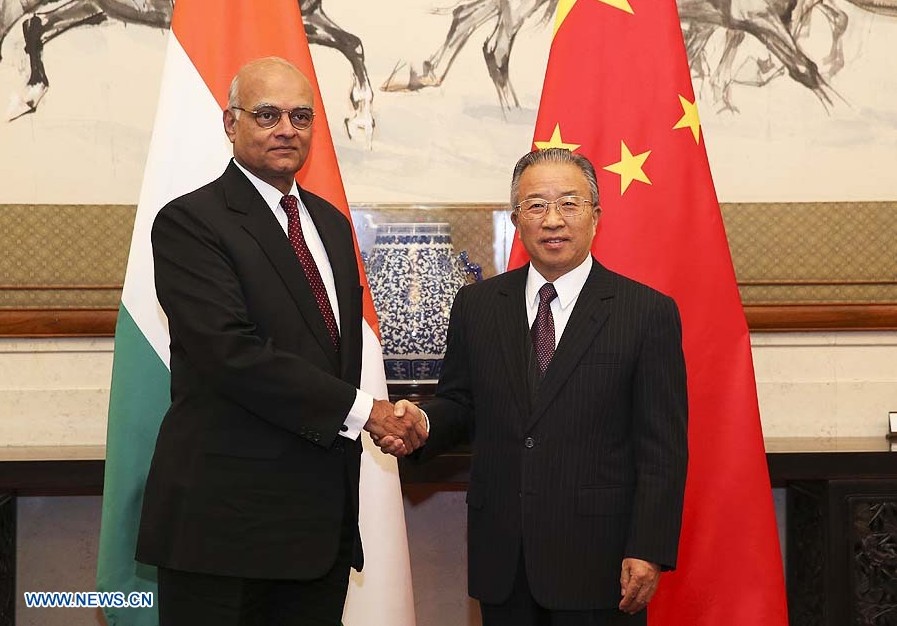 China e India acuerdan mantener paz en áreas fronterizas