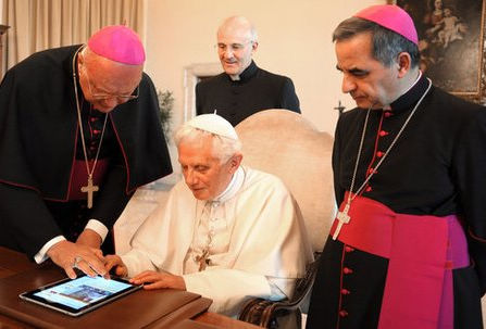 El Papa consigue 500.000 seguidores en Twitter en 24 horas