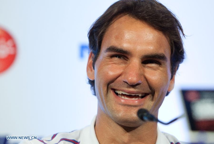 "Soy un terrícola", afirma suizo Roger Federer