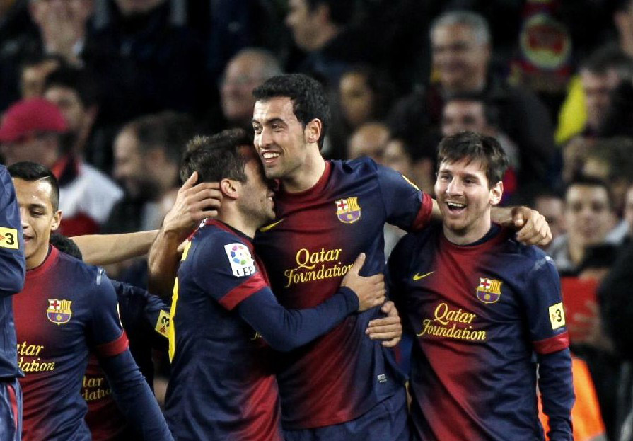 Fútbol: Barcelona aplasta 4-1 al Atlético con dos goles más de Messi