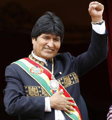 Presentan libro sobre la vida del presidente boliviano Evo Morales