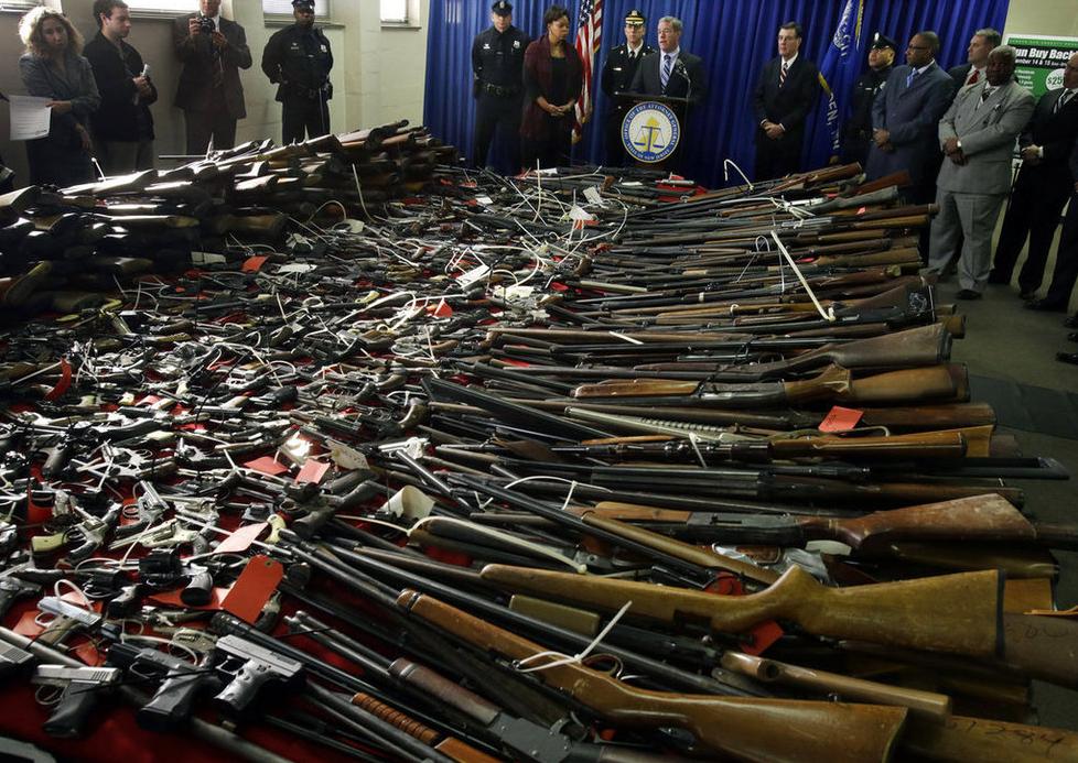 Gobierno del Estado de Nueva Jersey reciclaje miles de armas de fuego 3