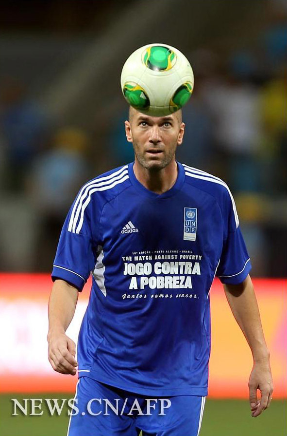 Fútbol: Ronaldo "Fenómeno" derrota a Zidane en "Partido contra la Pobreza" 