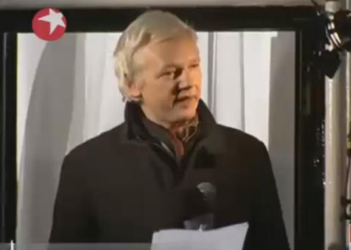Assange anuncia que Wikileaks publicará 1 millón de documentos en 2013